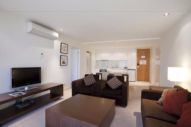 Deluxe Family Apartment