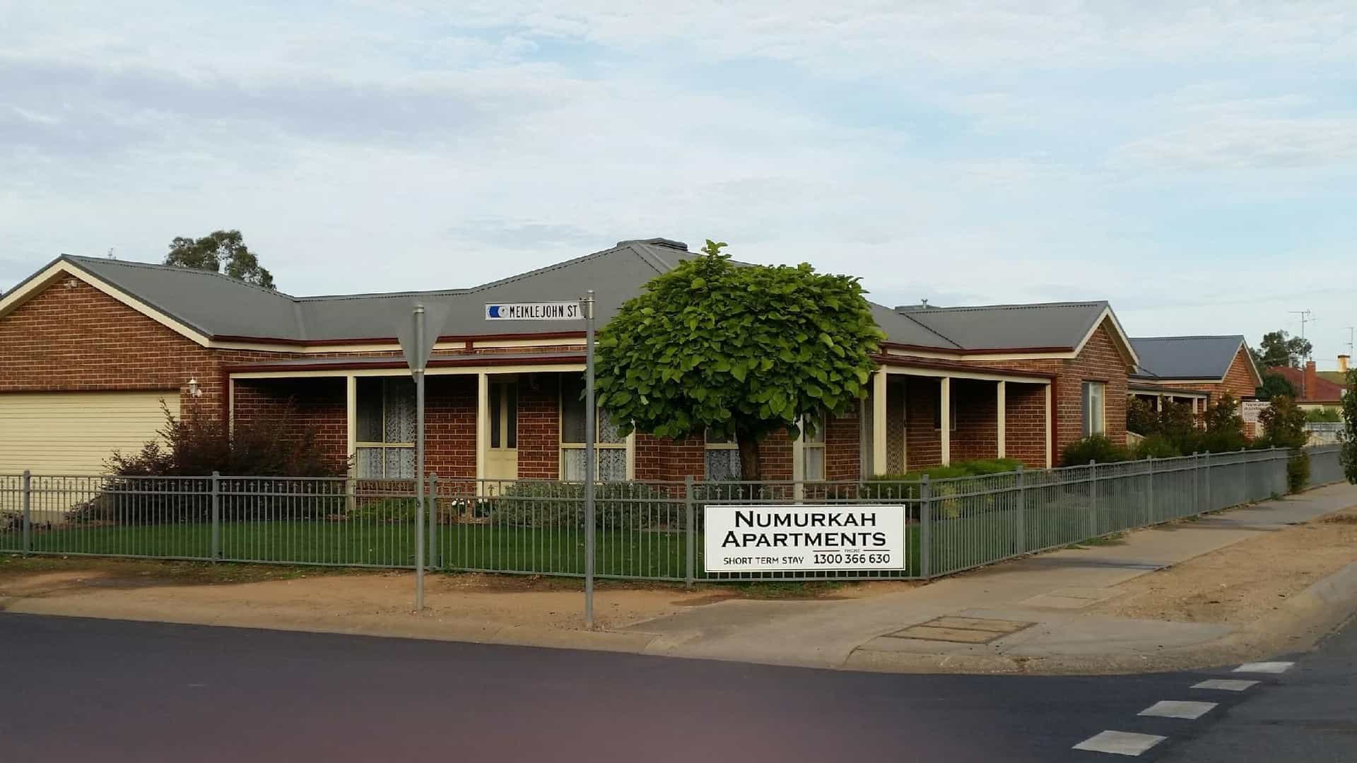 Numurkah Self Contained Apartments -The Meiklejohn