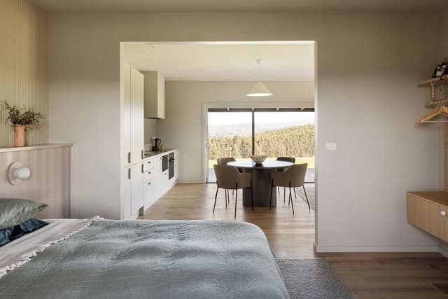 Luxury Cottage, 1 King Bed, Pets Not Allowed, Valley View
