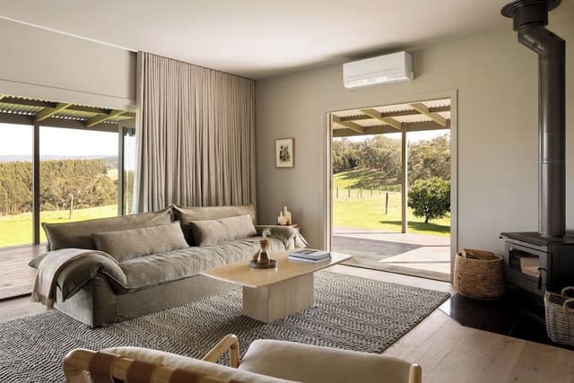 Luxury Cottage, 1 King Bed, Pets Not Allowed, Valley View
