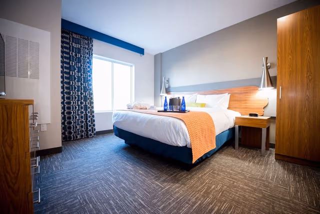 Suite, Multiple Beds, Patio (4 Waterpark Passes)