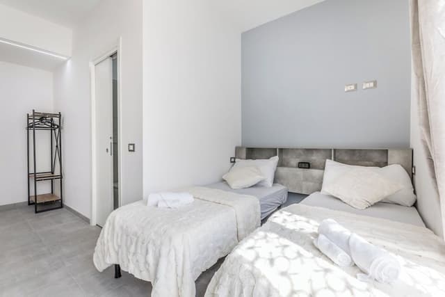 Comfort Single Room