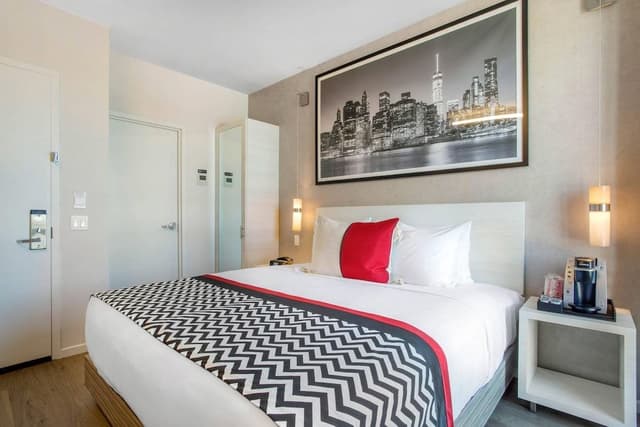 Standard Room, 1 King Bed, Non Smoking