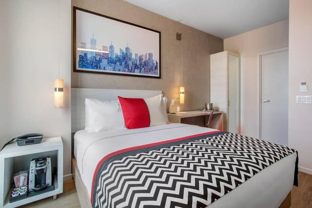 Standard Room, 1 King Bed, Non Smoking