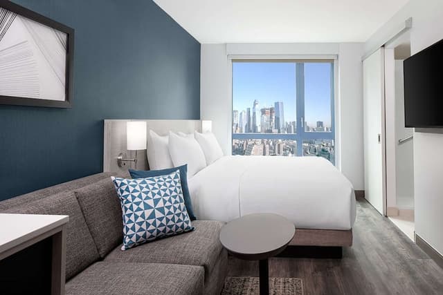 Room, 1 King Bed with Sofa bed, City View