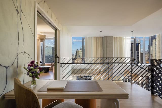 Suite, Multiple Beds (Richard's Flat King Suite)