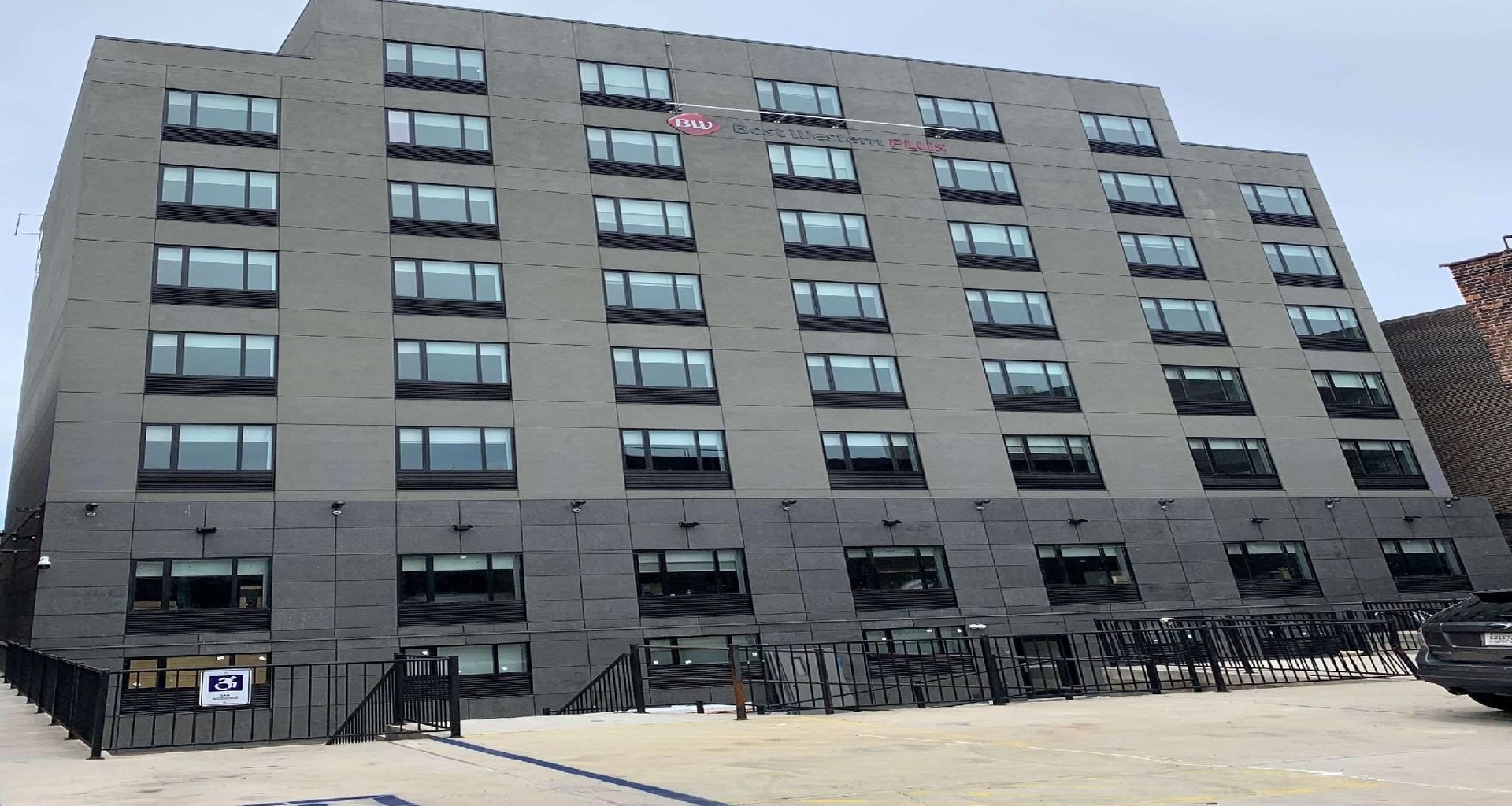Best Western Plus City Line Hotel0