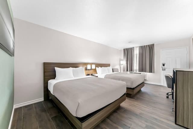 Room, 2 Queen Beds, Non Smoking (Efficiency)
