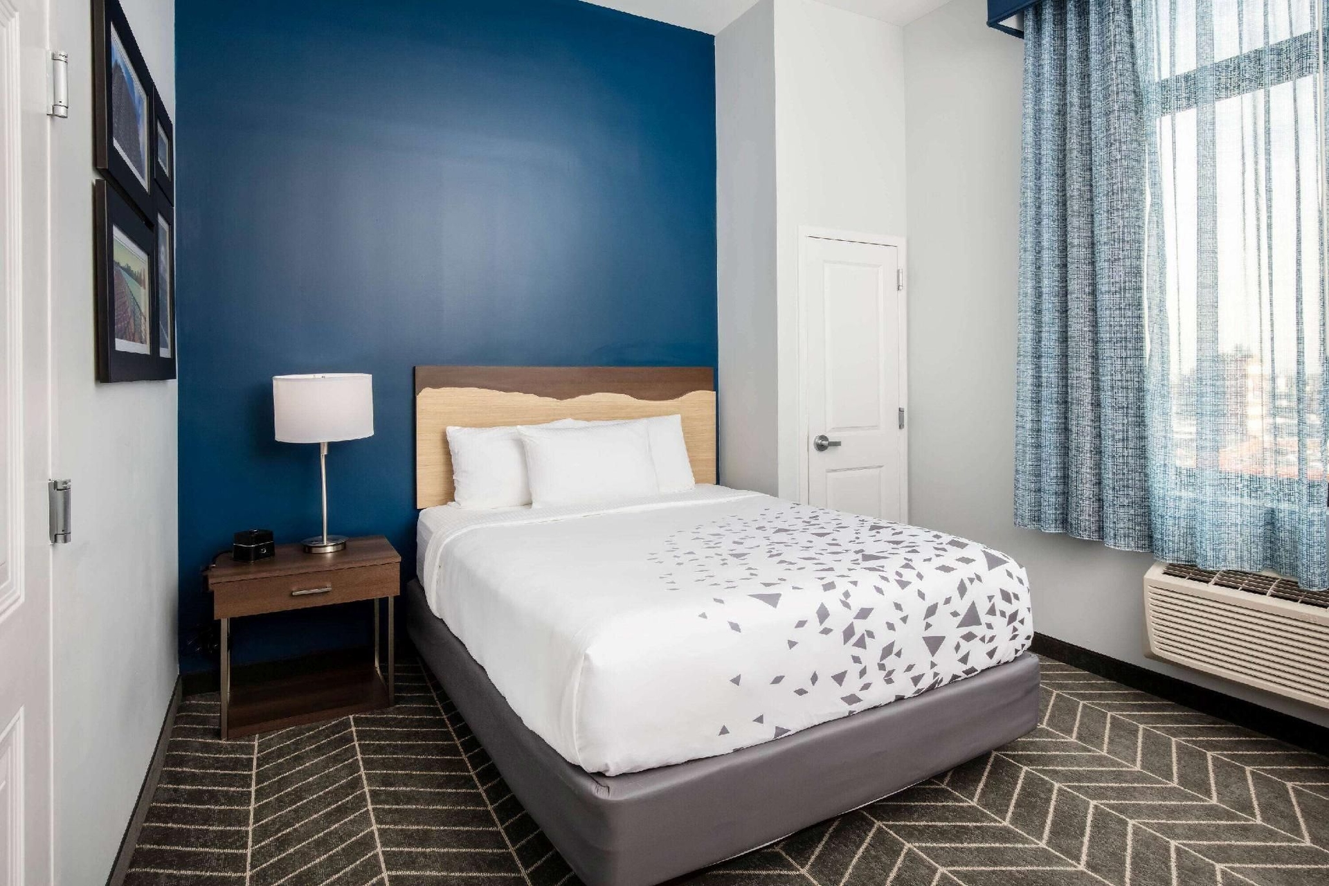 ลาควินต้า อินน์แอนด์สวีทส์ บาย วินด์แฮม ลองไอแลนด์ซิตี้ (La Quinta Inn and Suites by Wyndham Long Island City)2