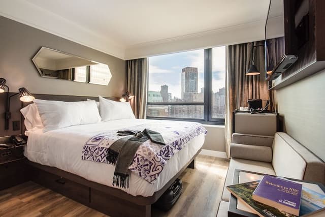 Superior Room, City View