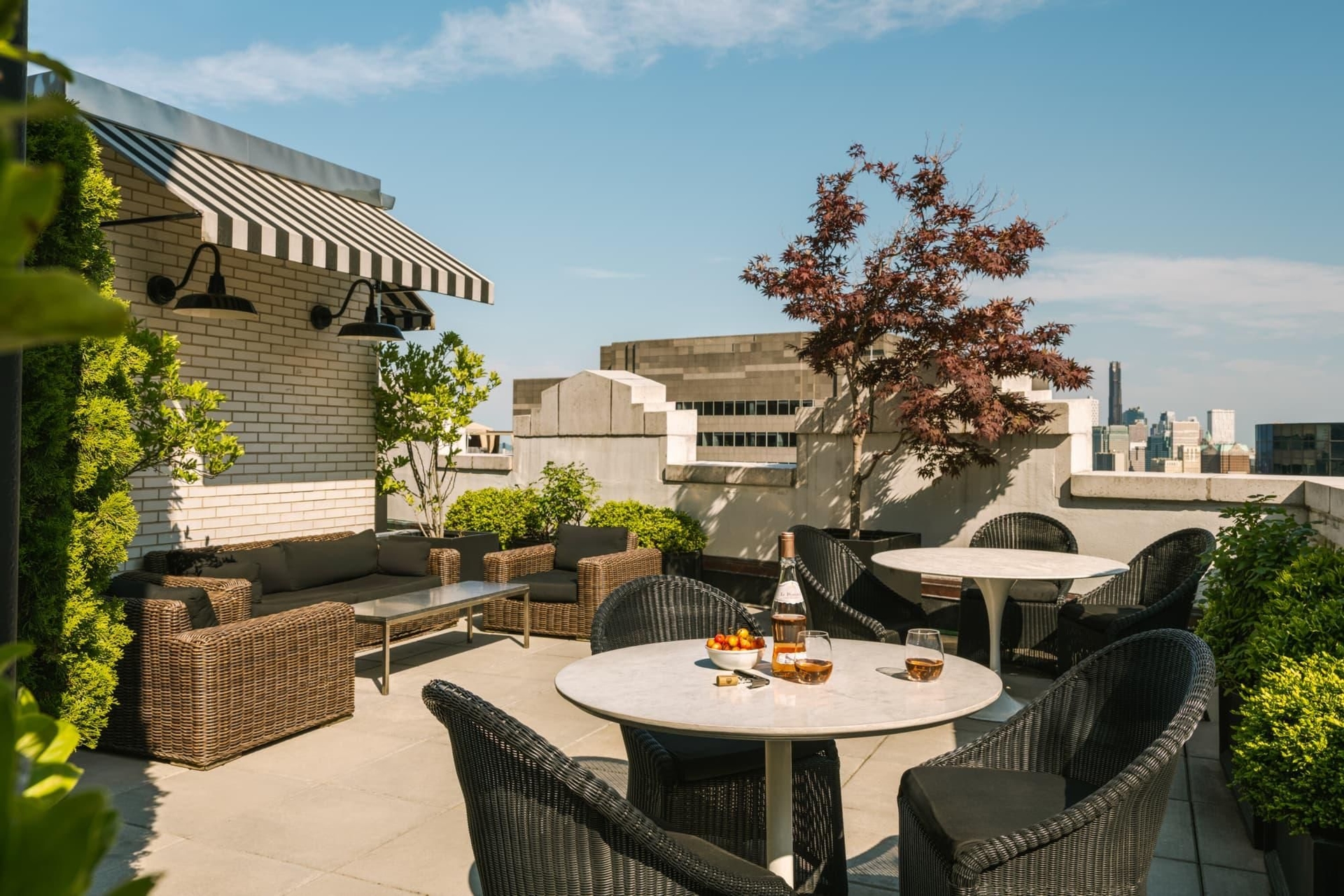 ซอนเดอร์ วัน แพลตต์ อพาร์ตเมนท์ ย่านการเงิน (Sonder One Platt Apartments Financial District)1