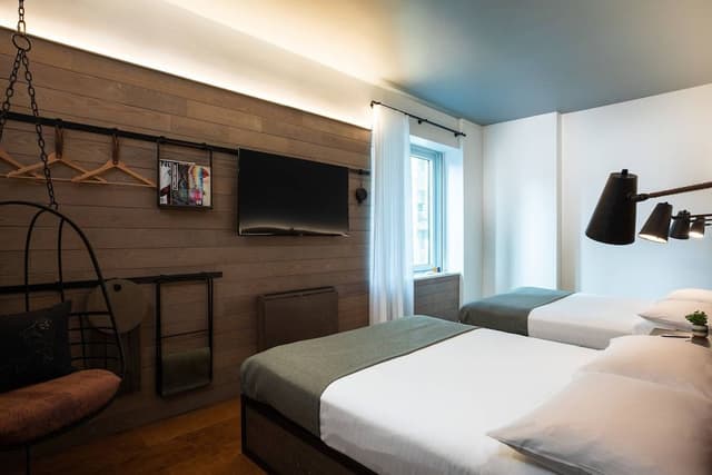 Room, 2 Queen Beds
