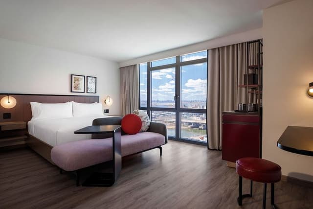 Room, 1 Queen Bed (Mobility/Hearing Access, Transf Shwr)