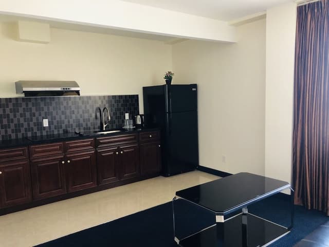 Family Suite, 2 Queen Beds, Kitchenette