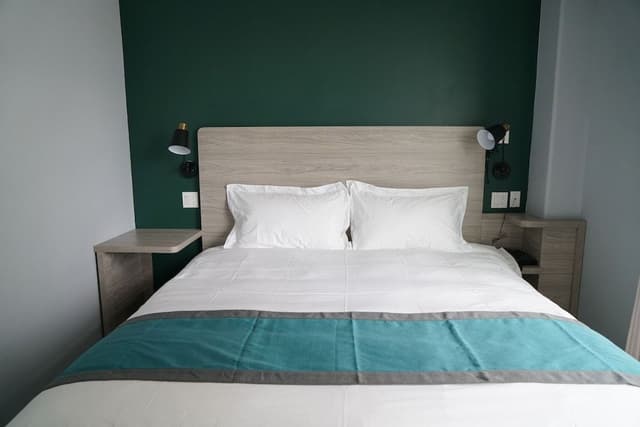 Deluxe Studio Suite