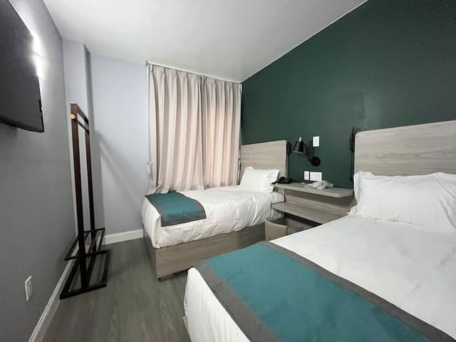Comfort Twin Room