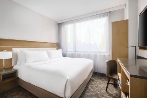 ดับเบิ้ลทรี บาย ฮิลตัน นิวยอร์ก ไทม์ส สแควร์ เซาท์ (DoubleTree by Hilton New York Times Square South)4