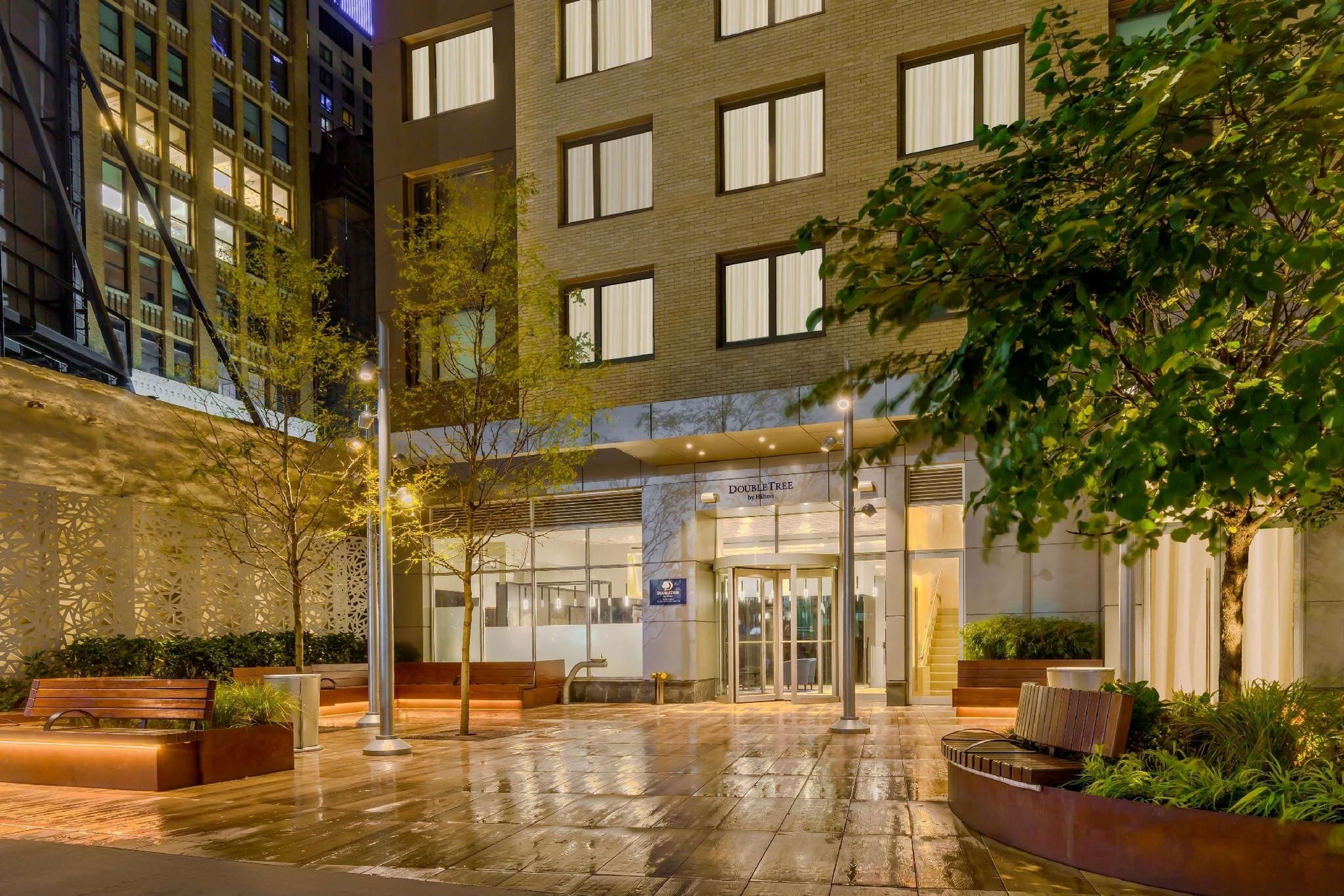 ดับเบิ้ลทรี บาย ฮิลตัน นิวยอร์ก ไทม์ส สแควร์ เซาท์ (DoubleTree by Hilton New York Times Square South)0