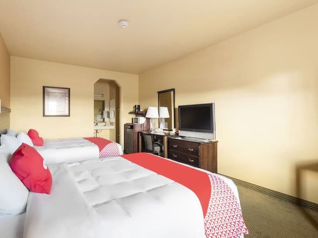 Room, 2 Queen Beds