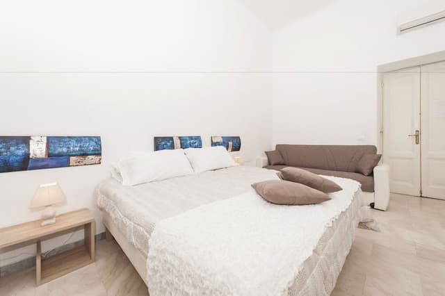 Comfort Room, Private Bathroom