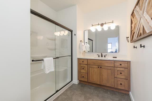 Premier Condo, 4 Bedrooms (Villages Condos, Four)
