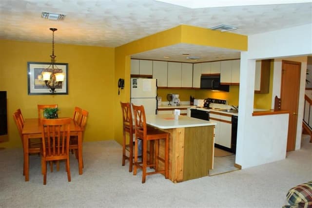 Deluxe Condo, 3 Bedrooms (Villages)