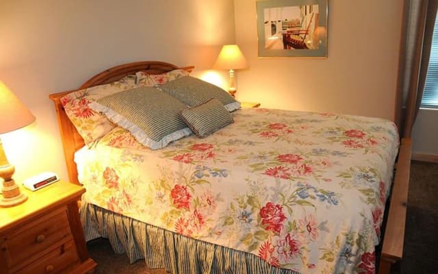 Condo, 1 Bedroom (Villages)
