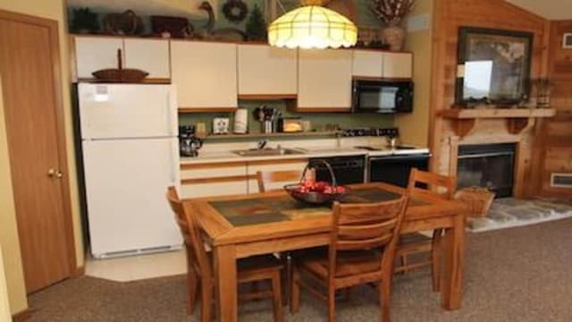 Condo, 1 Bedroom (Villages)