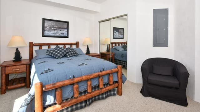 Premier Condo, 4 Bedrooms (Villages Condos, Four)