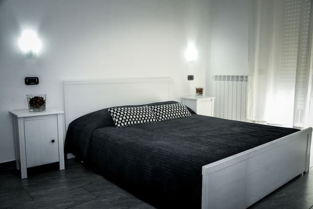 Queen Room with Private Bathroom