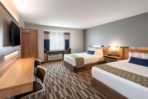 2 Queen Beds, Mobility and Hearing Impaired Accessible Room, Non-Smoking