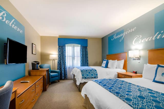 2 Queen beds, No Smoking