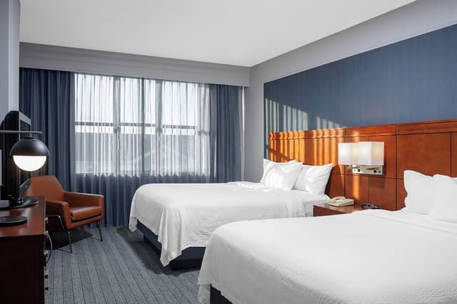 Room, 2 Queen Beds (Hearing Accessible)