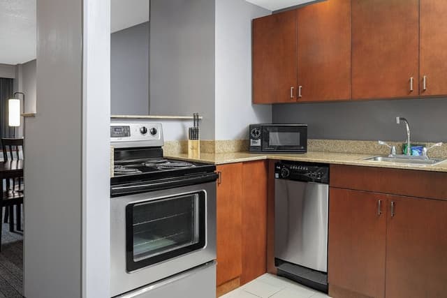 Premium Suite, 1 Bedroom (Mobility/Hearing Accessible, Tub)