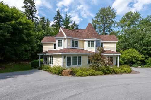 Mount Snow Lodging
