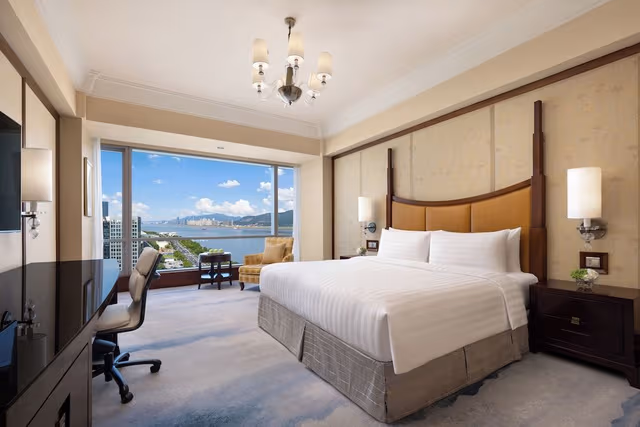 Deluxe Room, 1 King Bed, River View