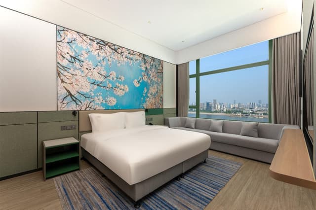 1 Bedroom Suite River view Top Floor