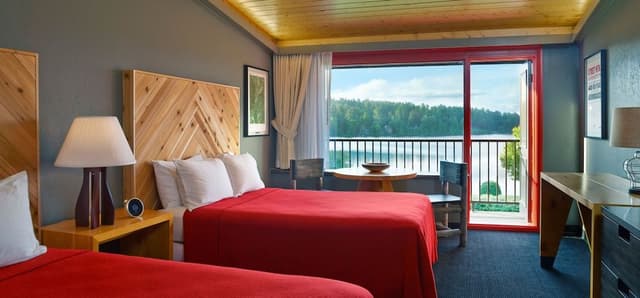 Deluxe Room, 2 Queen Beds, Balcony