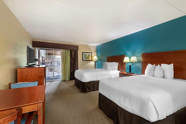 2 Double Beds, Non-Smoking, Balcony, Pool View, Microwave And Mini-Refrigerator, Full Breakfast
