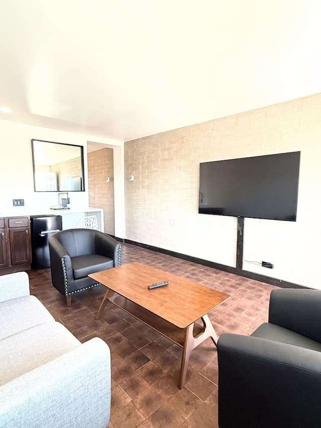 Executive Suite, 1 King Bed