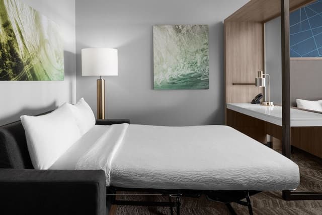 Studio Suite, Multiple Beds, Balcony, Oceanfront