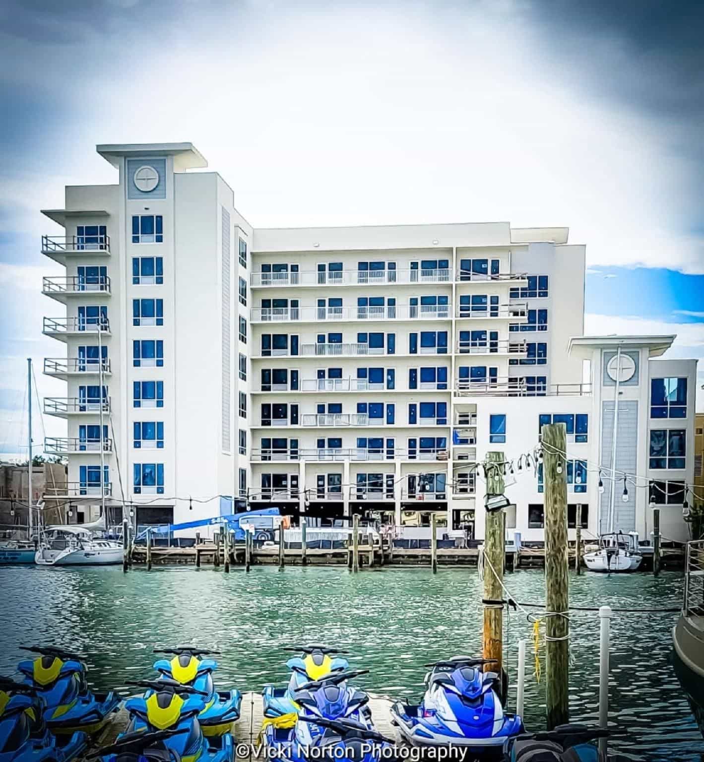Chart House Suites on Clearwater Bay