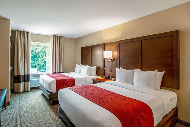 Suite, 2 Queen Beds, Non Smoking