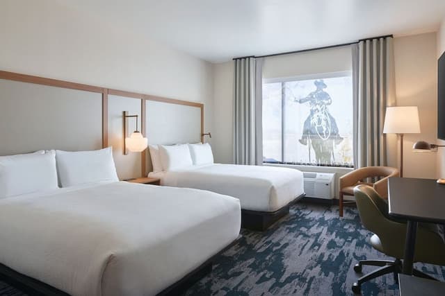 Standard Room, 2 Queen Beds (Mobility/Hearing Access, Roll-In Shwr)