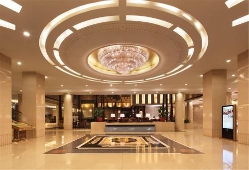 โรงแรมจินเจียง เวสท์ แคปิตอล อินเตอร์เนชั่นแนล (Jinjiang West Capital International Hotel)2