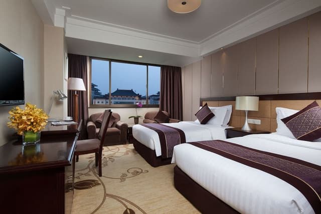 Deluxe Twin Room