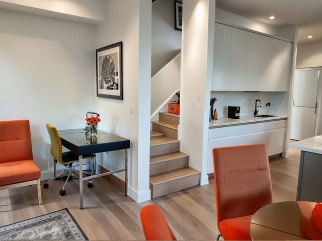 Deluxe Townhome, 4 Bedrooms