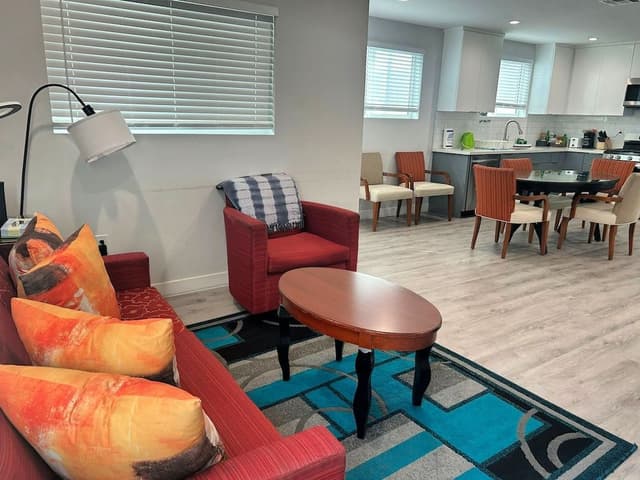 Deluxe Townhome, 3 Bedrooms