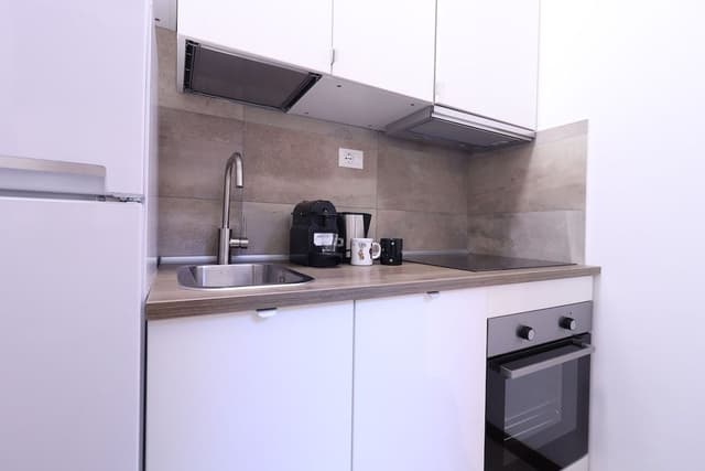 Lovely Navona Apartment (Via di Monte Giordano 58)