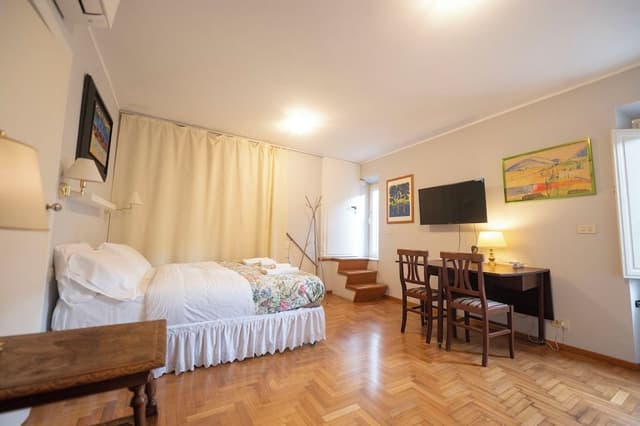 Your Piazza Navona Hideaway with terrace (Via di S. Maria dell'anima 49)